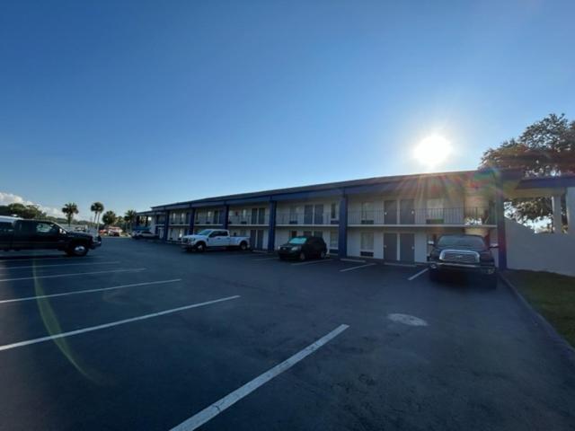 Days Inn By Wyndham Crystal River Exterior foto
